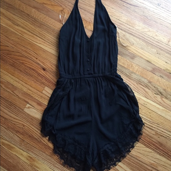 Kendall & Kylie Other - Halter top romper